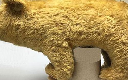 Британский антикварный медведь Дж. К. Фарнелл