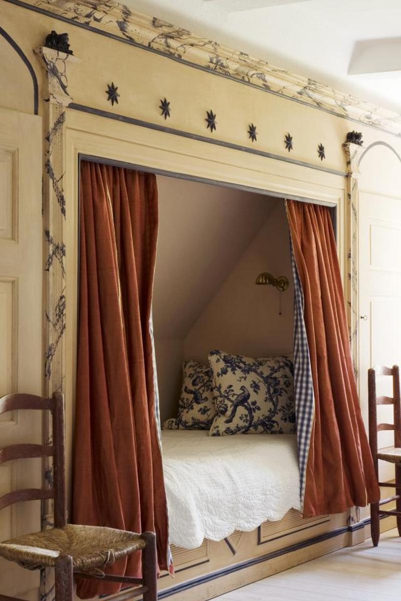 Реставрация немецкого фермерского дома 1820-х годов со стульями со стремянкой