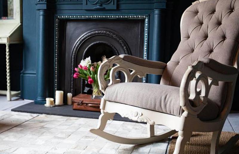 антикварное кресло-качалка
