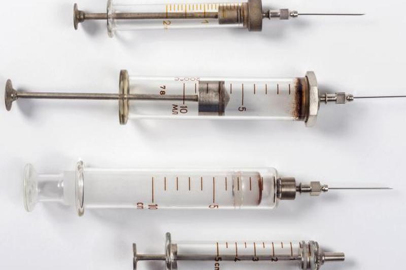 Шприцы из старины 
