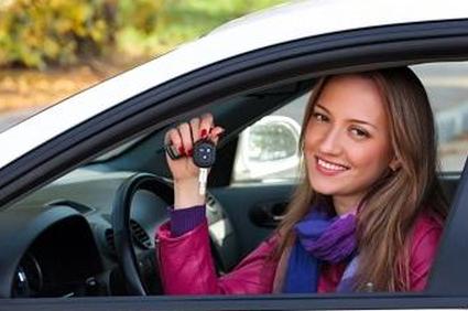 Женщина в машине