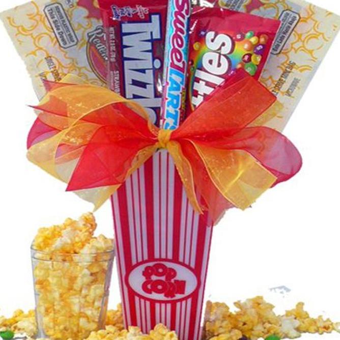 https://cf.ltkcdn.net/christmas/images/slide/164480-668x668-movie-gift-basket.jpg