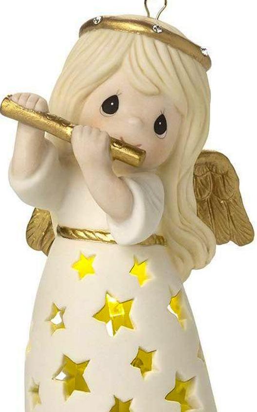 Драгоценные моменты создают радостный шум Ангел, освещенный светодиодами, украшенный фарфоровым орнаментом в виде флейты 