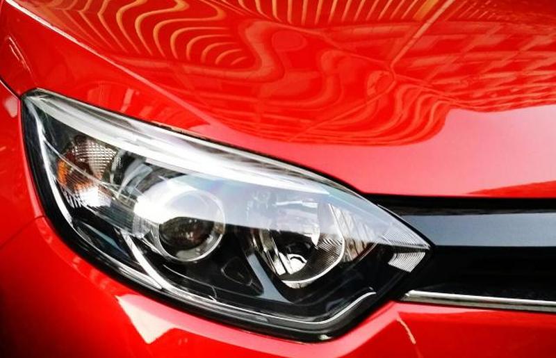 Автомобильная фара