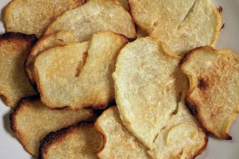 запеченные чипсы хикама