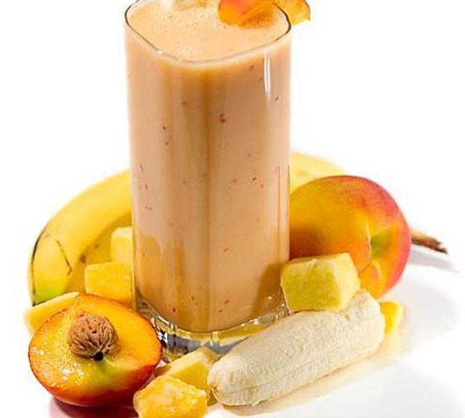https://cf.ltkcdn.net/cooking/images/slide/200376-668x600-2-Peach-mango-banana.jpg