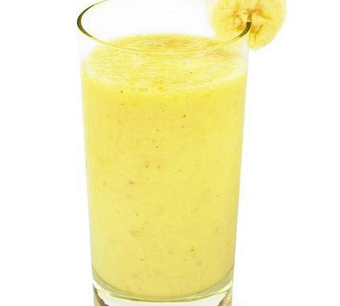 https://cf.ltkcdn.net/cooking/images/slide/200384-668x600-11-Banana-smoothie.jpg