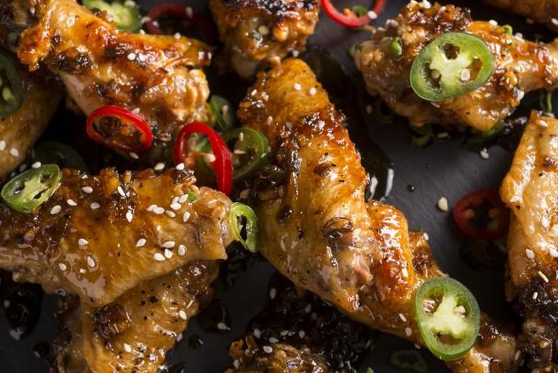 Куриные крылышки с перцем и медом