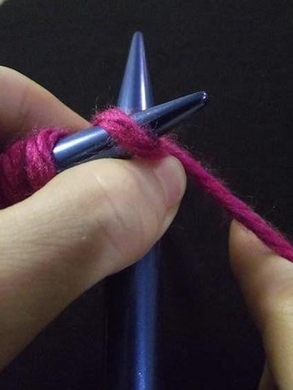 Шаг пятый вязания лицевой гладью