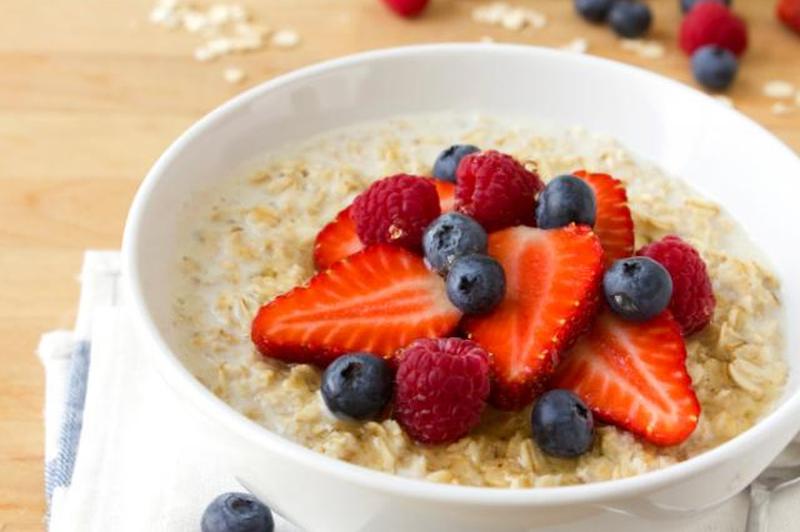 овсянка с фруктами