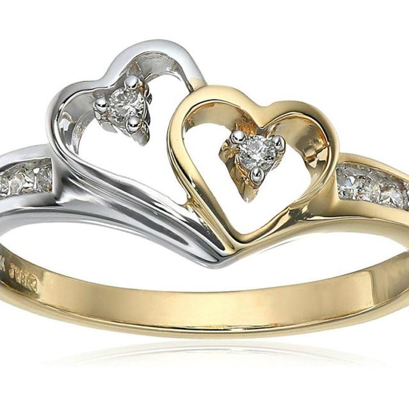 https://cf.ltkcdn.net/engagementrings/images/slide/206039-850x850-two-tone-hearts.jpg