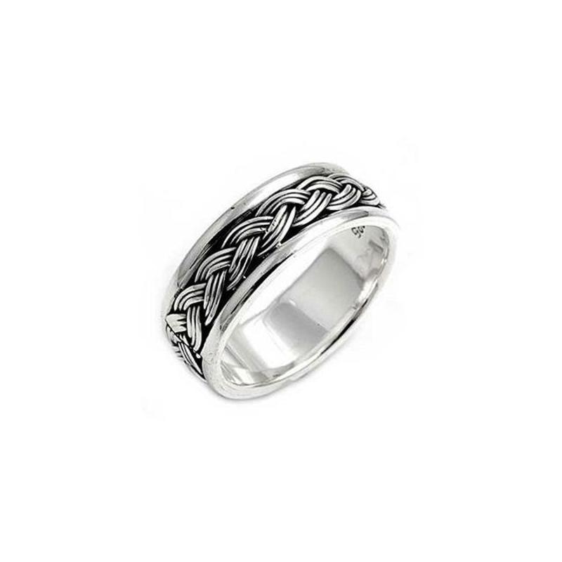 https://cf.ltkcdn.net/engagementrings/images/slide/207008-850x850-braided-ring.jpg