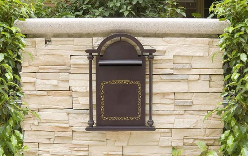 https://cf.ltkcdn.net/garden/images/slide/171064-800x506-Stone-surround-letter-box-IS-new.jpg