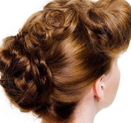 https://cf.ltkcdn.net/hair/images/slide/3912-427x400-weddayhair3.jpg