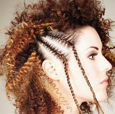 https://cf.ltkcdn.net/hair/images/slide/3950-403x400-curlylook10.jpg