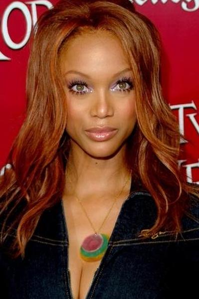 https://cf.ltkcdn.net/makeup/images/slide/130598-399x600r1-tyra-lashes.jpg