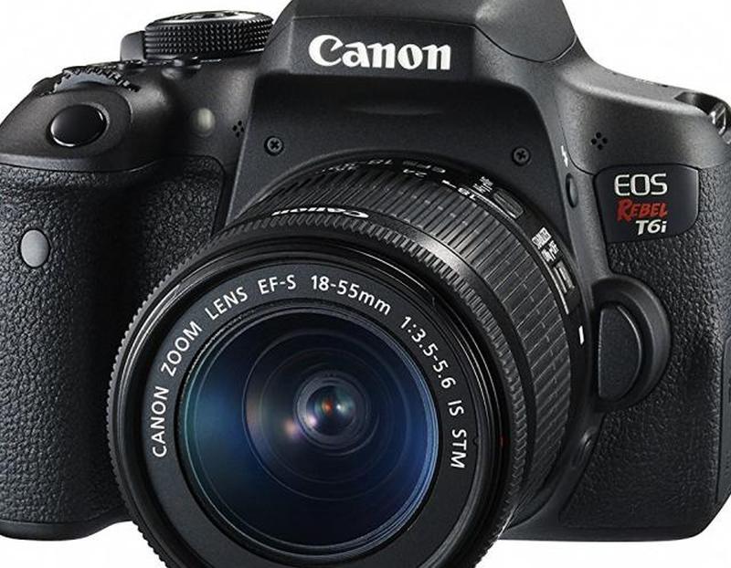 Цифровая зеркальная фотокамера Canon EOS Rebel T6i