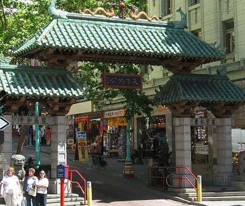 https://cf.ltkcdn.net/sanfrancisco/images/slide/10189-500x421-chinatowngate500x421.jpg