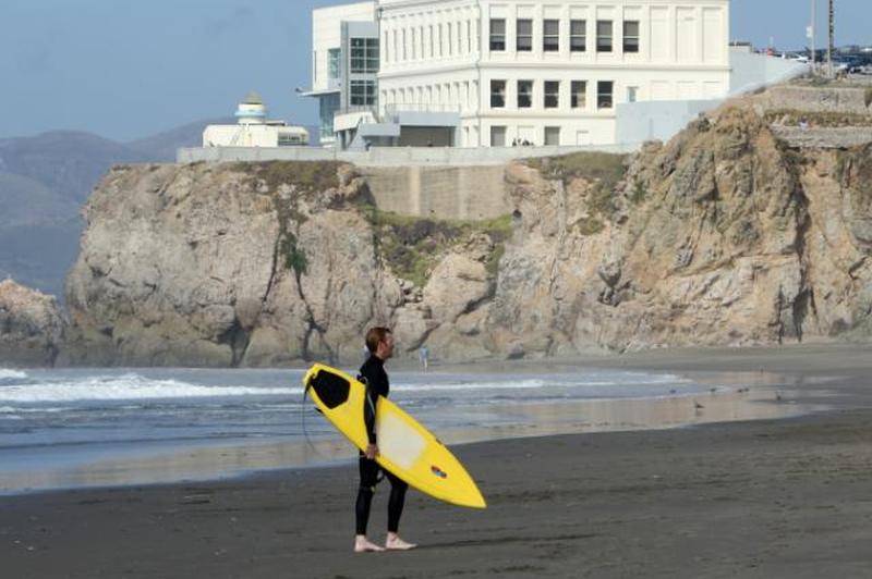 https://cf.ltkcdn.net/sanfrancisco/images/slide/164604-849x565-san-fran-ocean-beach.jpg