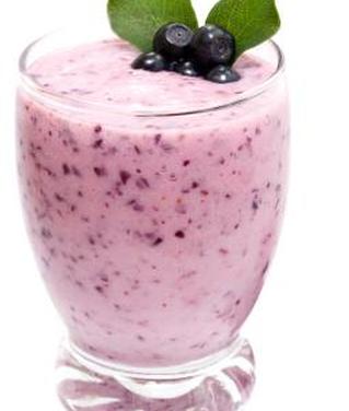 ягодный белковый смузи