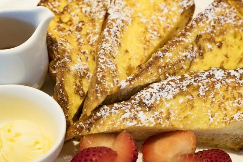 Французский тост с клубникой